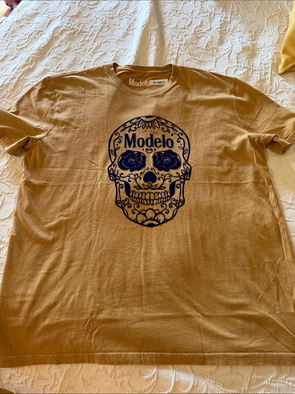 NWT Lucky Brand Tan Modelo Graphic Skull Tee with Navy felt Print